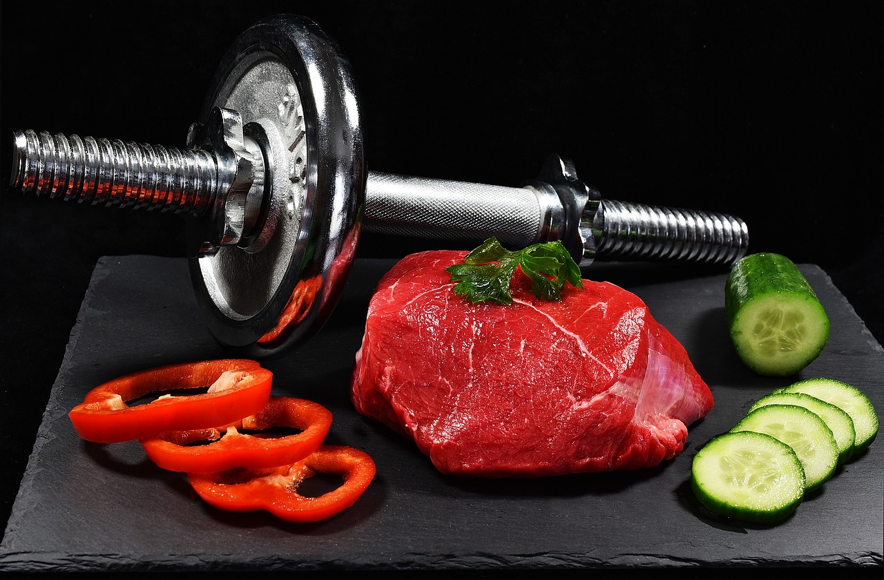 meat dumbbell cucumber pepper food 3183070